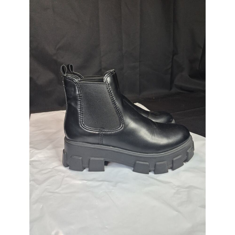 Circus by Sam Edelman Darielle Black Lug Sole Platform Chelsea Boots Sz 10 Woman - Picture 4 of 12